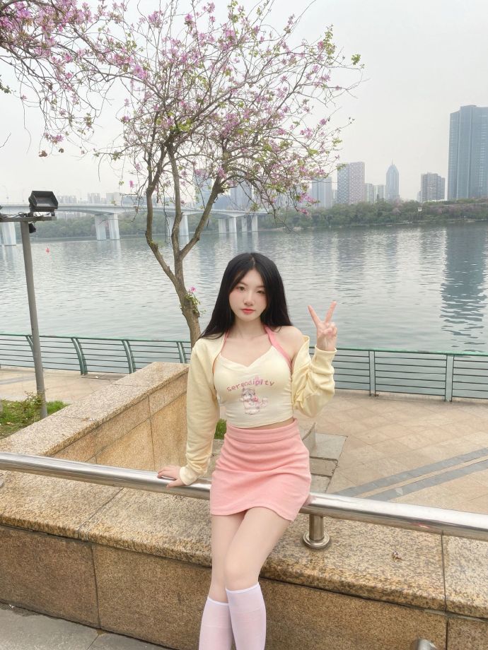 非凡任务 封面