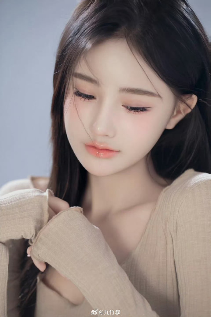 万万没想到，《功夫女足》上映8天后，向太母子因一举动口碑崩盘